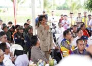 Wakil Ketua DPR RI Saan Mustopa Janji Perjuangkan Aspirasi Petani Banyuasin